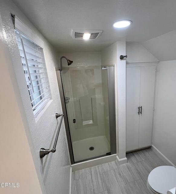 333 Highland Drive, Oxnard CA: https://media.crmls.org/mediaz/b0641682-1f57-4764-98b5-f398c0685a81.jpg