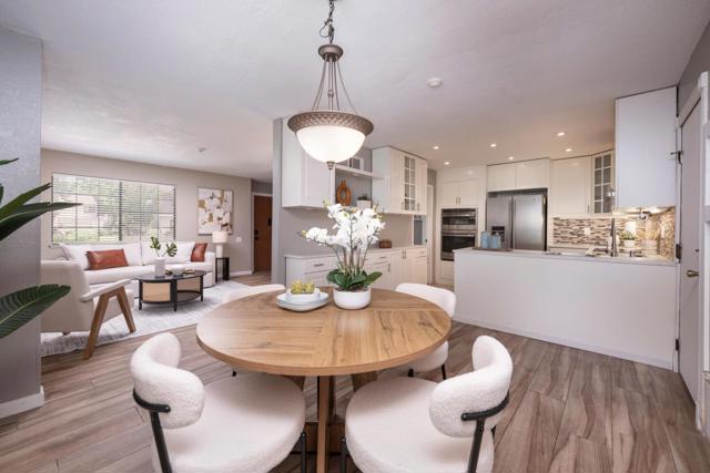 32864 Arbor Vine Drive, Union City CA: https://media.crmls.org/mediaz/b0649656-0b33-4bf3-8709-231d36c7b979.jpg