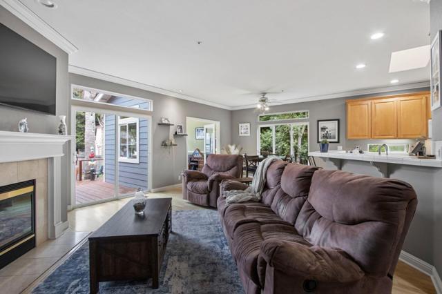422 Montecito Avenue, El Granada CA: https://media.crmls.org/mediaz/b065cbd9-9c69-4bf6-9c70-dde79bfa9473.jpg