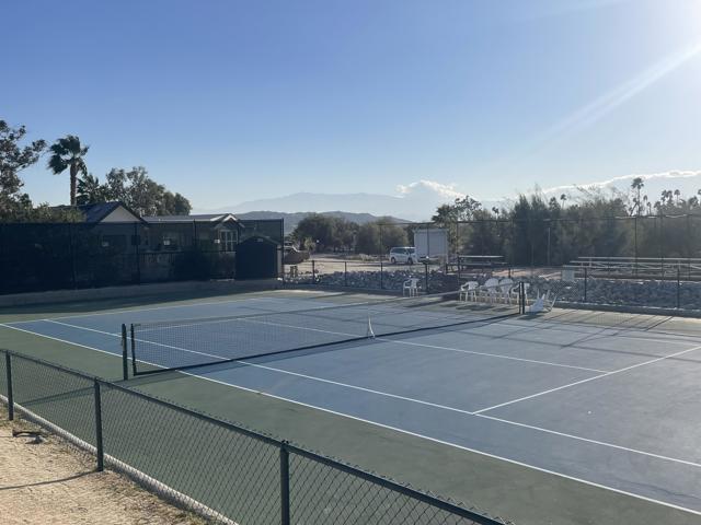 74711 Dillon Road, Desert Hot Springs CA: https://media.crmls.org/mediaz/b0664030-1cfa-4ae2-94e2-8012bca18503.jpg