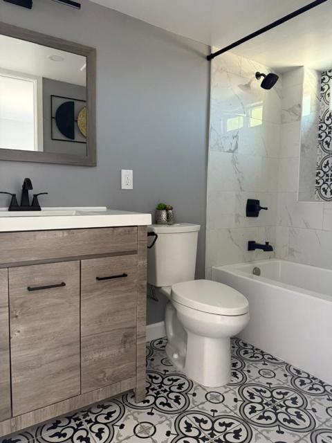 1170 Cotter Way, Hayward CA: https://media.crmls.org/mediaz/b06715a5-eafa-4ab7-8d5a-32084ee87a83.jpg
