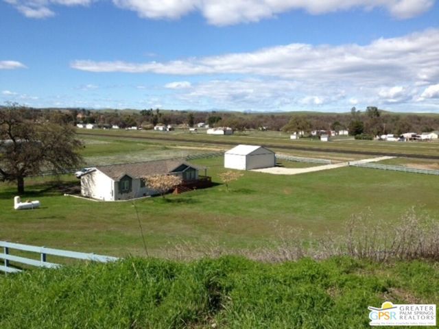 Image 7 of 11 For 17315 Rancho Tehama Road