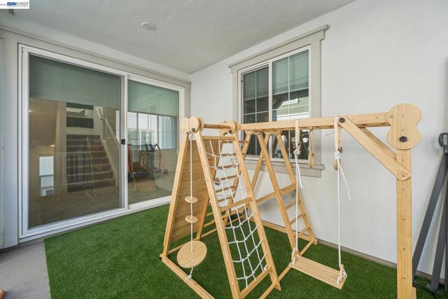 Image 26 of 59 For 37231 Sand Bar Place