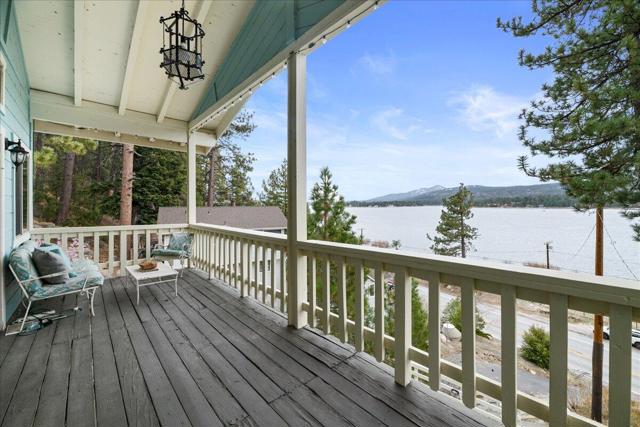 38634 N Shore Drive, Fawnskin CA: https://media.crmls.org/mediaz/b068cc0a-7739-48da-8d9a-6682f0cfabc0.jpg