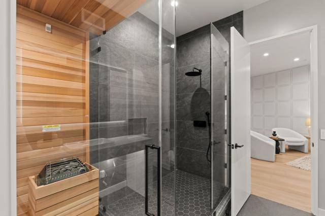 90 Crescent Drive, Palo Alto CA: https://media.crmls.org/mediaz/b069e272-1c52-49eb-b923-99b91daa23f3.jpg