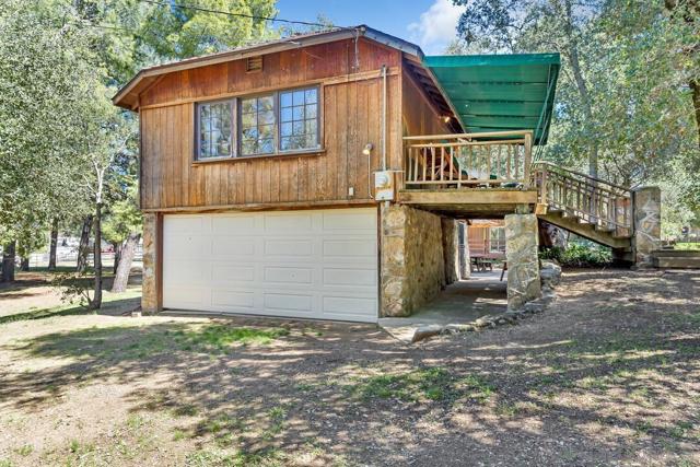 Image 32 of 64 For 28967 Oak Ln