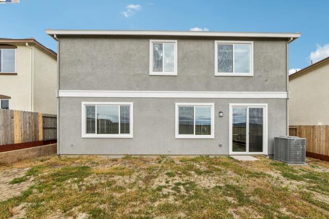 4111 Markovich Court, Richmond CA: https://media.crmls.org/mediaz/b06be20b-f280-478c-8381-23e75adf387d.jpg