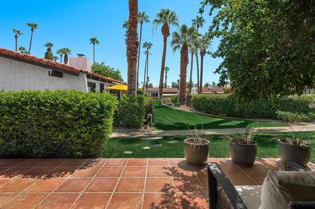 1344 Verano Drive, Palm Springs CA: https://media.crmls.org/mediaz/b06c050a-c5d8-499b-82fe-5e26a1588f59.jpg