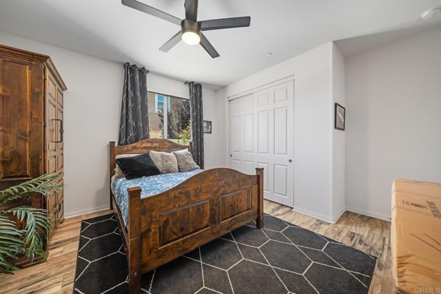 30536 Fragrant Street, Murrieta CA: https://media.crmls.org/mediaz/b06c66cf-ab2c-443f-b8b6-7fc045f2a80e.jpg