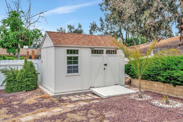 Home for Sale in Bonita