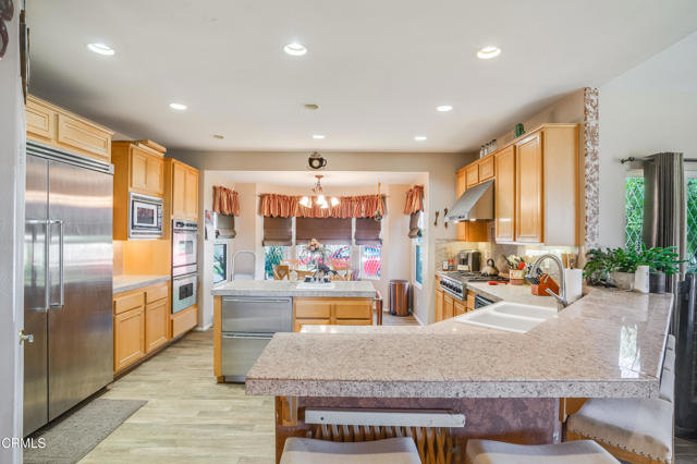 Detail Gallery Image 13 of 54 For 35135 Caprock Rd, Agua Dulce,  CA 91390 - 4 Beds | 4 Baths