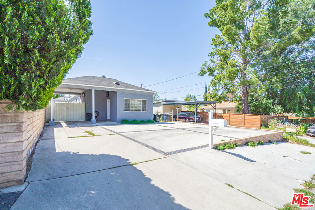 7720 KYLE Street Tujunga, California Back on the market. Family home with lots of potential! This home features 3 bedrooms, 1 1/2 bathrooms and 1,376 sqft living space. Great floor plan with remodeled kitchen, upgraded bathrooms and more. The expansive backyard with easy upkeep is ideal for entertainment or adding on. The detached garage has great potential for possible ADU and plenty of parking for the family. Close to shopping and schools. Conveniently close to freeways for commuting to Pasadena, Downtown LA, or the Westside, Los Angeles Crest National Forest, The Angeles National Golf Club, the famous McGroarty Arts Center and so much more.