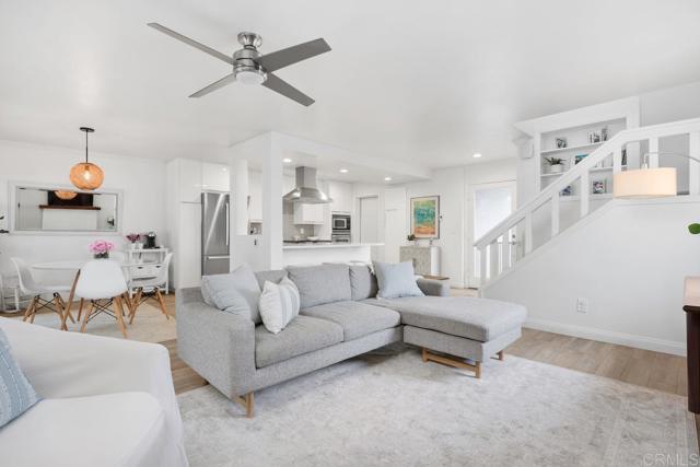202 Calle De Sereno, Encinitas CA: https://media.crmls.org/mediaz/b06df9c7-8a9f-4538-8161-8a437b897504.jpg