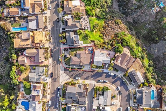 4704 Jumano Avenue, San Diego CA: https://media.crmls.org/mediaz/b06fe1a6-aef8-4e66-a291-2c2a63b381be.jpg