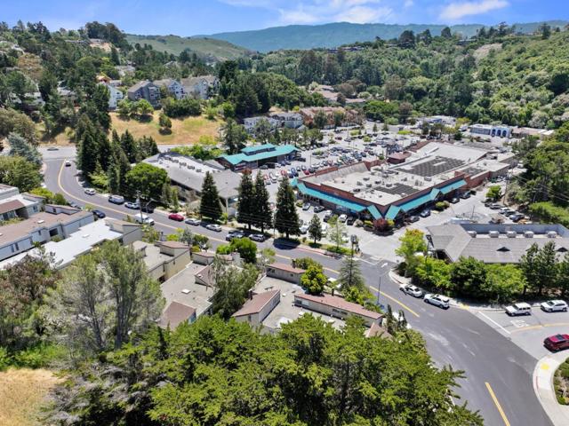 2005 Parrott Drive, San Mateo CA: https://media.crmls.org/mediaz/b071b4d8-f187-4e47-b333-c6287c379e38.jpg