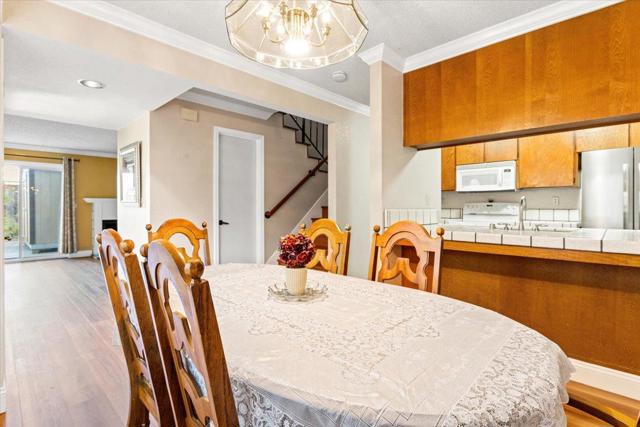1858 Home Gate Drive, San Jose CA: https://media.crmls.org/mediaz/b071d189-eab1-46bd-ba80-8df2bf0aa2c6.jpg