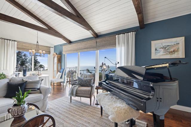 15 Mentone Road, Carmel CA: https://media.crmls.org/mediaz/b0721fe6-606e-4d22-93cb-79b5891186a6.jpg