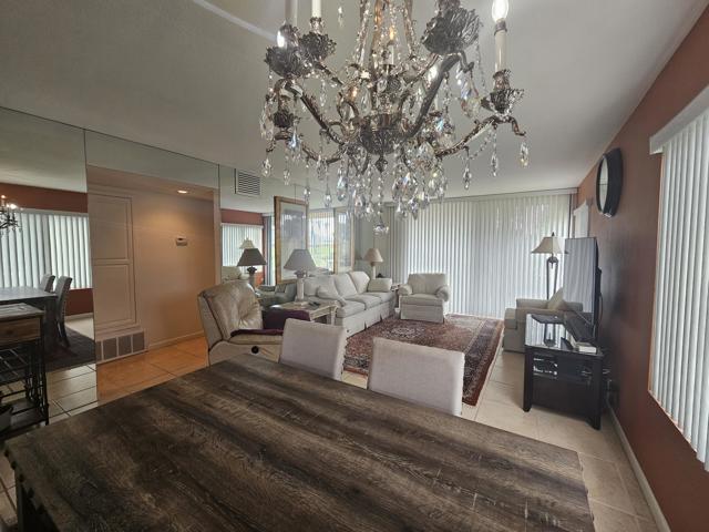 101 La Cerra Drive, Rancho Mirage CA: https://media.crmls.org/mediaz/b0730c14-118d-494d-9e69-7dc19674bbb1.jpg