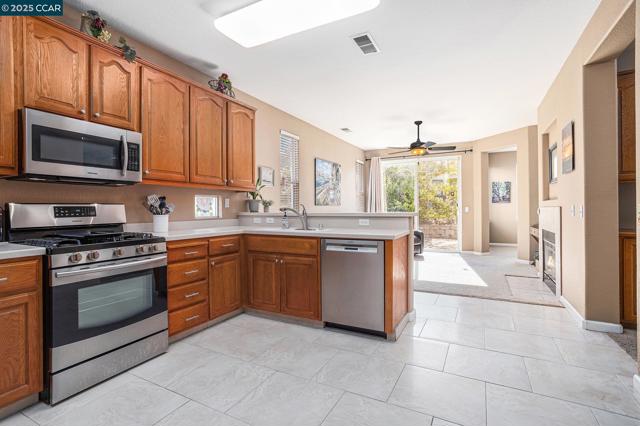 2030 Kent Dr, Brentwood CA: https://media.crmls.org/mediaz/b0769864-7b11-4d41-aec4-8fbfef6a15a5.jpg