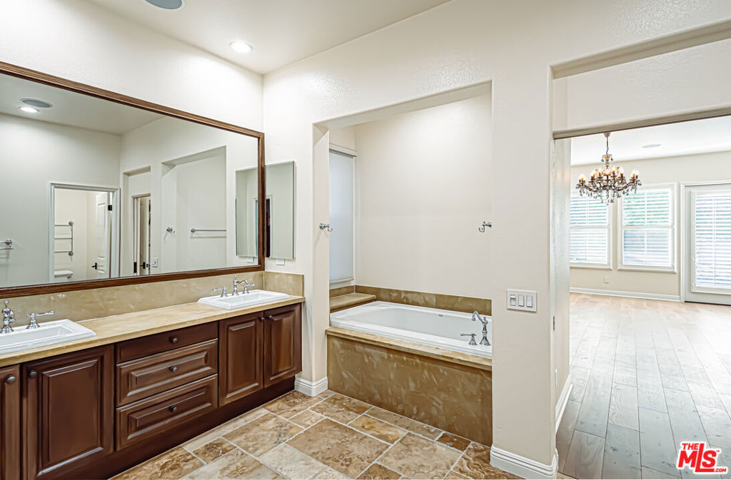 MLS #26851449 image #23