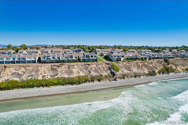 1802 Parliament Rd, Encinitas, California 92024, 3 Bedrooms Bedrooms, ,3 BathroomsBathrooms,Townhouse,For Sale,Parliament Rd,250017152SD