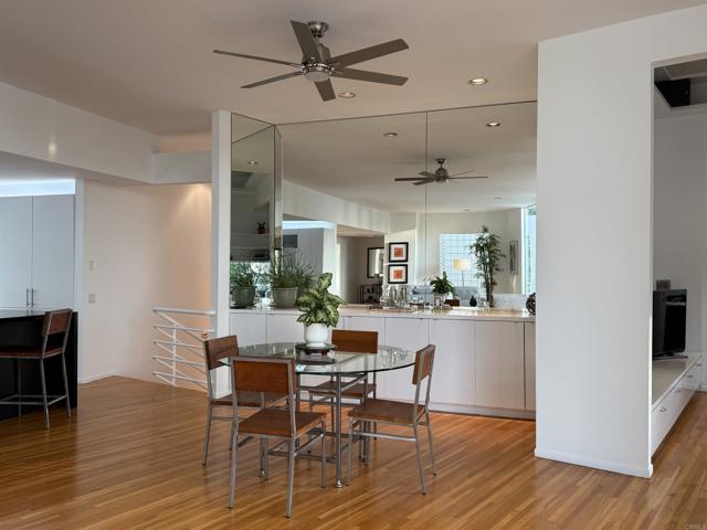 421 Serpentine Drive, Del Mar CA: https://media.crmls.org/mediaz/b07adb22-2810-4559-b162-d7b26402858f.jpg