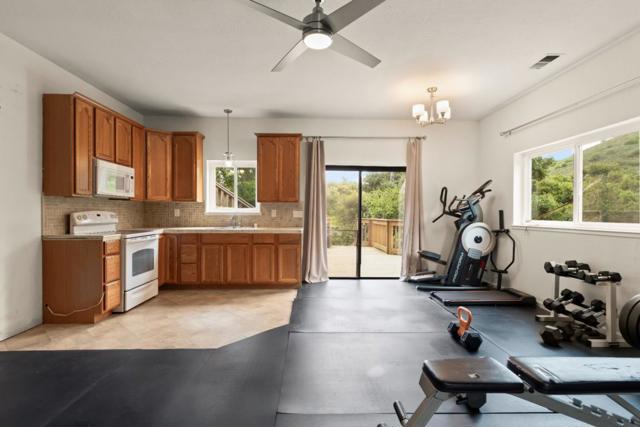 2655 San Juan Canyon Road, San Juan Bautista CA: https://media.crmls.org/mediaz/b07b296b-534c-422c-9259-649b7dc28908.jpg