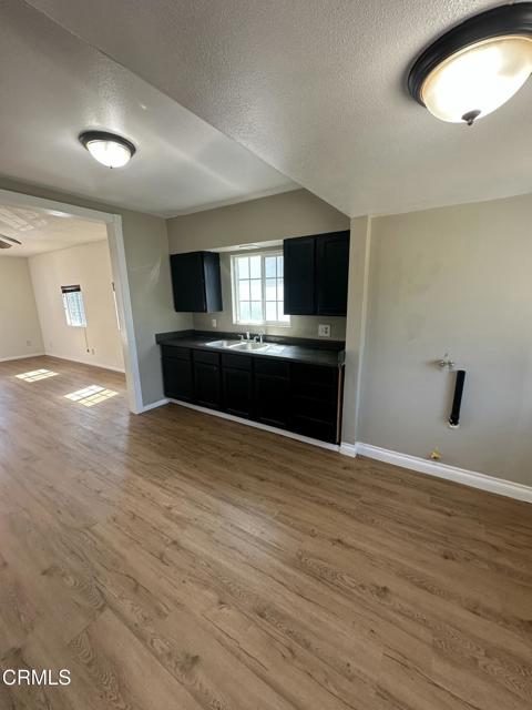 Detail Gallery Image 6 of 12 For 253 Leighton Dr, Ventura,  CA 93001 - 2 Beds | 1 Baths