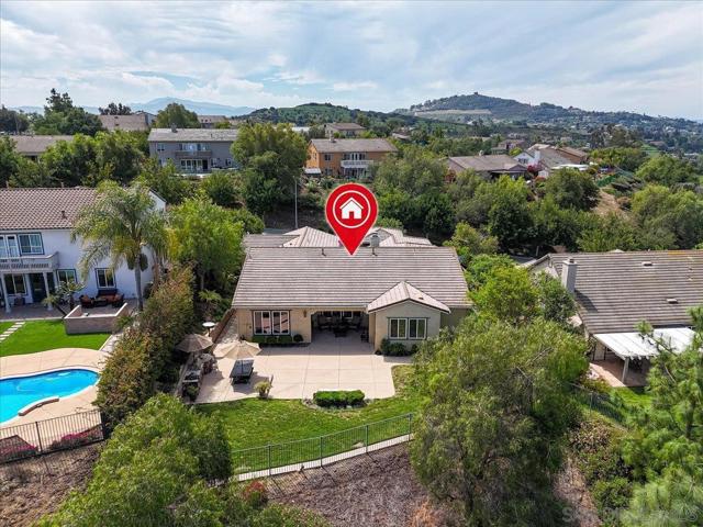 3180 Ridgeline Place, Escondido CA: https://media.crmls.org/mediaz/b07be16d-de3c-424d-ae5a-11f41c74c87e.jpg