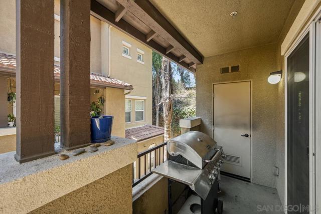 5432 ZEIL PLACE, San Diego CA: https://media.crmls.org/mediaz/b07c3a4d-4dd4-4c36-8ba9-a704dfcede3a.jpg
