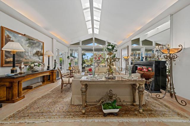 Image 9 of 43 For 42 Fincher Way