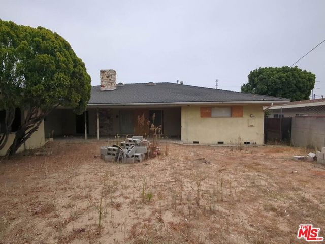 5809 Chariton Avenue, Los Angeles, California 90056, 3 Bedrooms Bedrooms, ,3 BathroomsBathrooms,Single Family Residence,For Sale,Chariton,24451535