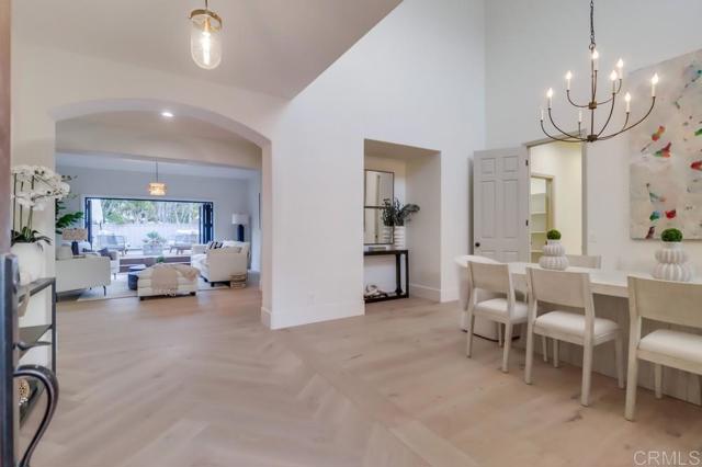 Detail Gallery Image 5 of 75 For 2850 Palmetto Point Ct, Chula Vista,  CA 91915 - 5 Beds | 4/1 Baths