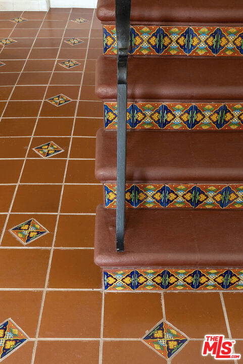 MLS #25595883 image #26