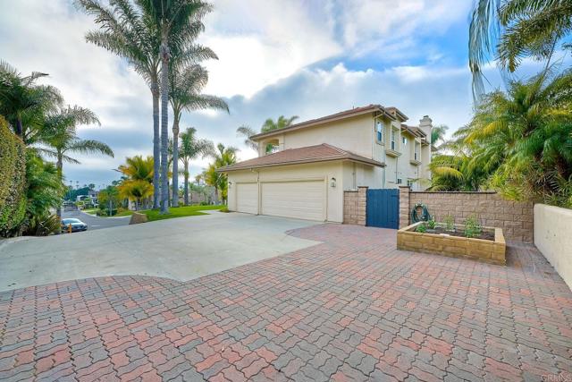 1826 Fuchsia Ct, Oceanside, California 92054, 5 Bedrooms Bedrooms, ,3 BathroomsBathrooms,Residential,For Sale,Fuchsia Ct,NDP2403067