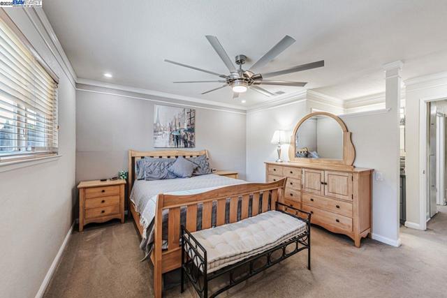 4318 Ellen Way, Union City CA: https://media.crmls.org/mediaz/b0806a06-096d-4c72-8947-57869ed29606.jpg