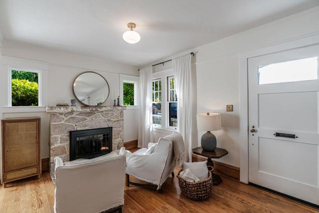 501 7th Street, Pacific Grove CA: https://media.crmls.org/mediaz/b080a86f-79e6-47b7-94e6-764350796255.jpg