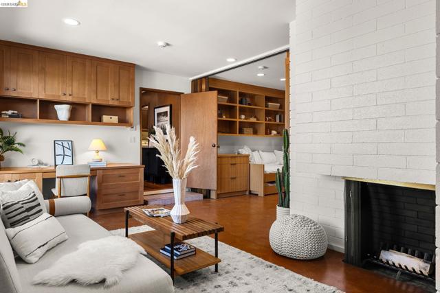 Image 42 of 52 For 85 El Camino Real