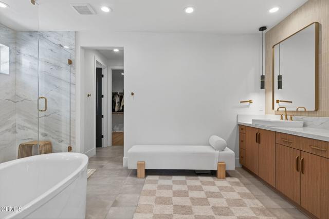 Detail Gallery Image 49 of 77 For 11862 N Hillsborough Ln, Porter Ranch,  CA 91326 - 5 Beds | 5/1 Baths