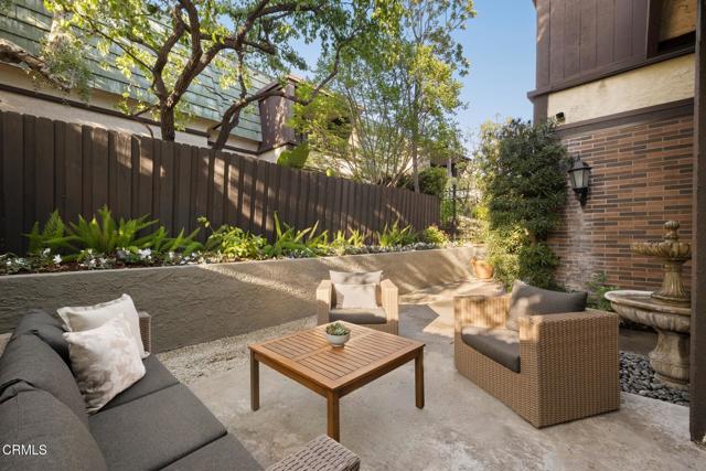 Detail Gallery Image 21 of 30 For 885 S Orange Grove Bld #23,  Pasadena,  CA 91105 - 2 Beds | 2 Baths