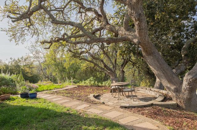 383 Corral De Tierra Road, Salinas CA: https://media.crmls.org/mediaz/b083a3e0-c727-487a-af14-f73d4c034328.jpg