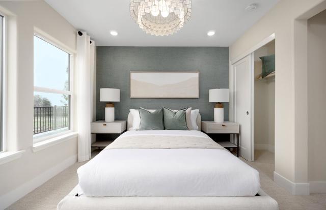 2464 Willow Way, San Mateo CA: https://media.crmls.org/mediaz/b0843db8-523d-49b6-bf16-e450c6290d43.jpg