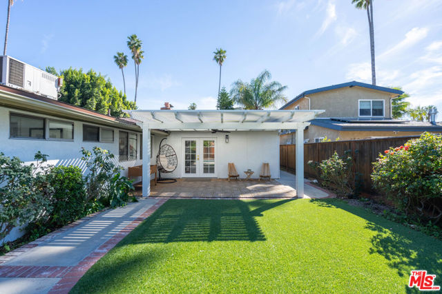 Image 26 of 46 For 19837 Gilmore Street