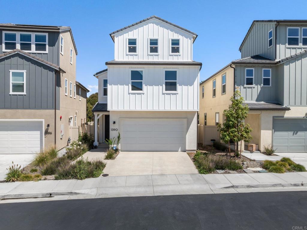 1390 Blue Port Way - photo 3