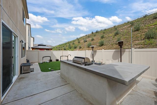 Detail Gallery Image 26 of 33 For 264 Hass Ln, Fallbrook,  CA 92028 - 5 Beds | 3 Baths