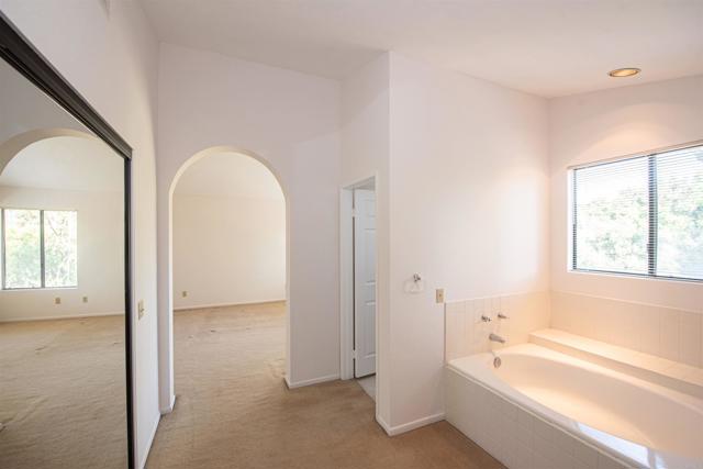 2432 Live Oak Road, Escondido CA: https://media.crmls.org/mediaz/b08685ca-b874-4679-8e93-bd47b9a169a6.jpg