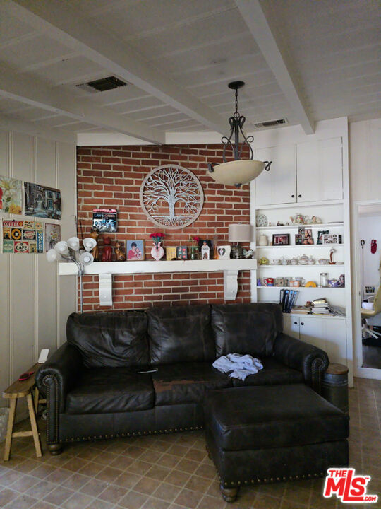 2 Bed Home for Sale in Los Angeles, California