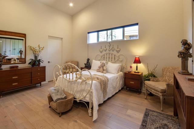 18870 Old Bridge Road, Jamestown CA: https://media.crmls.org/mediaz/b08819ef-9cad-4682-91a5-b8aa302d1a7e.jpg
