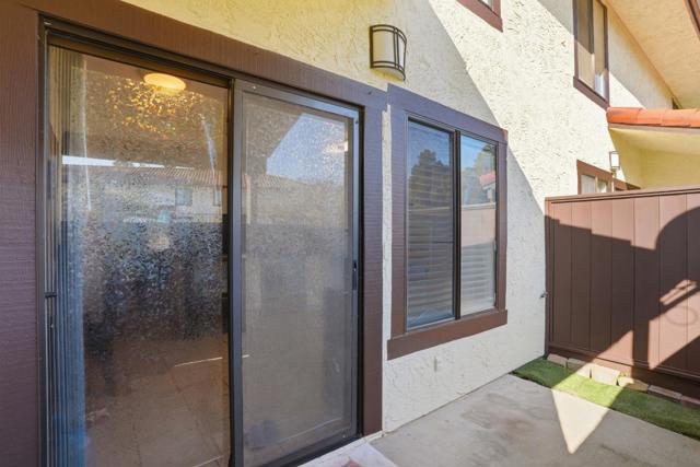 205 Del Valle Cir, El Sobrante CA: https://media.crmls.org/mediaz/b0885f67-9942-4f4e-b90b-3b735b005b52.jpg