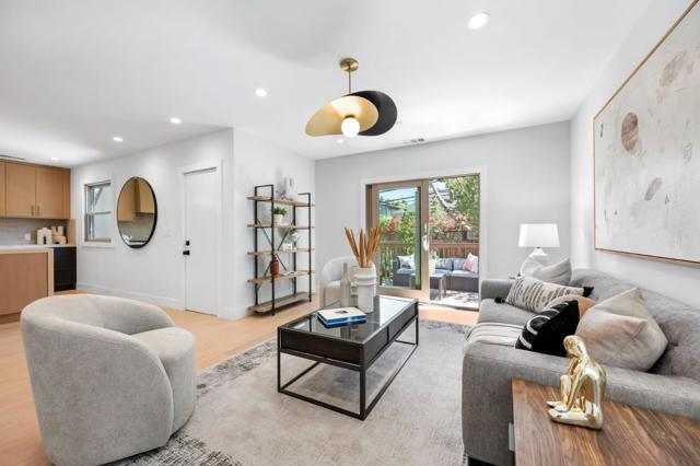 2205 Adeline Drive, Burlingame CA: https://media.crmls.org/mediaz/b08ac45a-d26d-44ad-8daf-7a0776be0d80.jpg